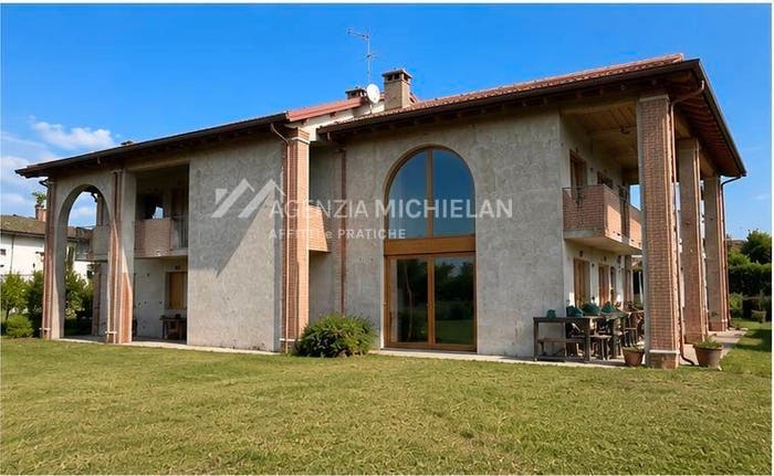 Casa con 6 locali in vendita in Via San Silvestro, Vetrego, Mirano