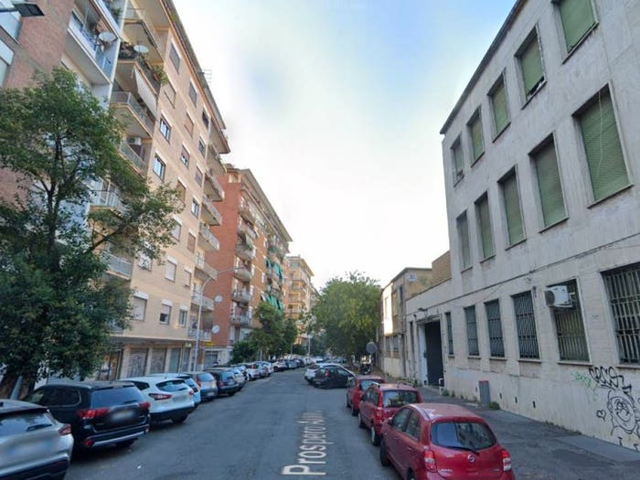 Appartamento quadrilocale in vendita in Via Prospero Alpino, Garbatella, Roma