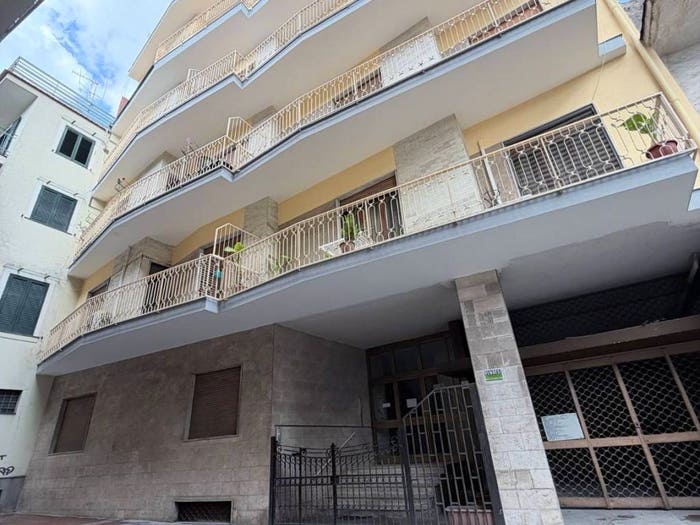 Appartamento con 5 locali in vendita in Via Carlo Poerio, Centro, San Giuseppe Vesuviano