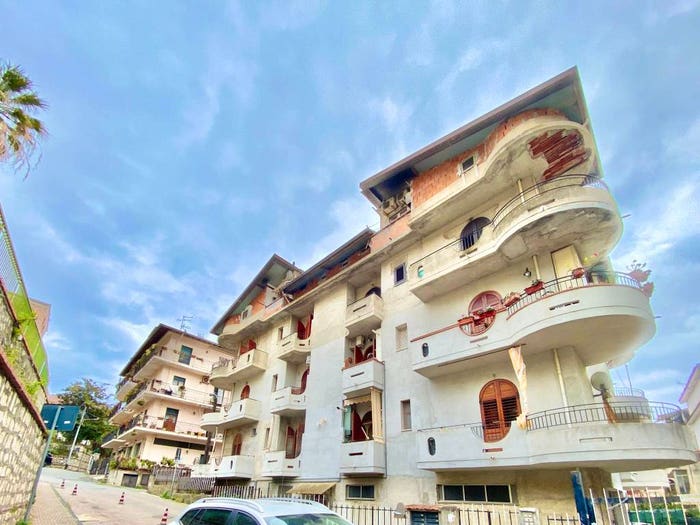 Appartamento quadrilocale in vendita in Via Luigi Rizzo, Centro, GiardiniNaxos
