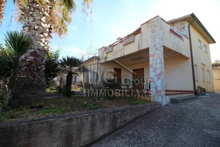 Casa con 6 locali in vendita in Alcamo Marina, Alcamo