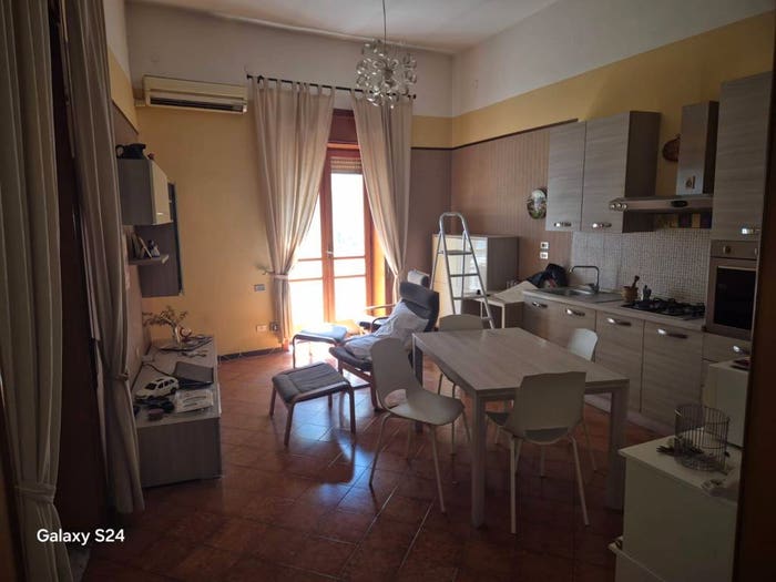 Appartamento con 5 locali in vendita in Via Cesare Soprano, Liveri