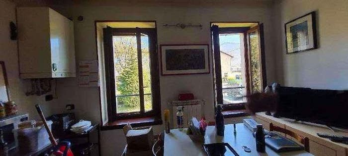 Appartamento bilocale in vendita in Via Guglielmo Marconi, Brinzio
