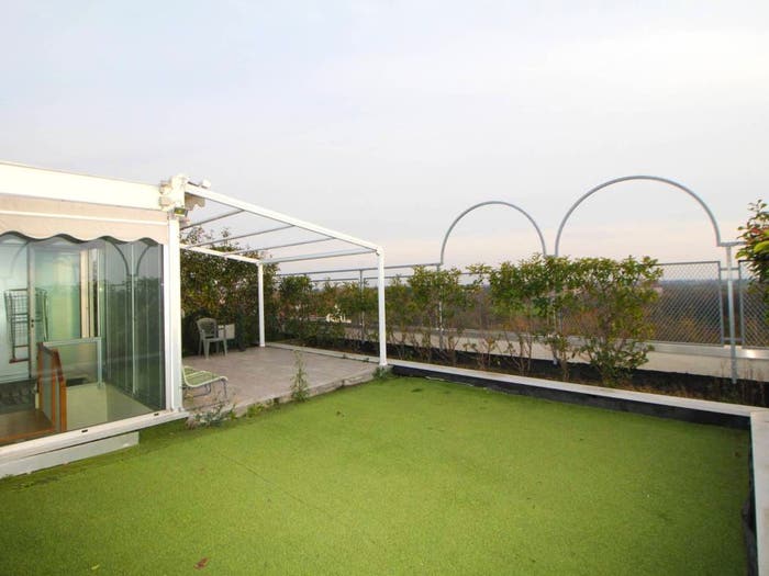 Appartamento con 5 locali in vendita in Via Imperatriz, Flora, Legnano