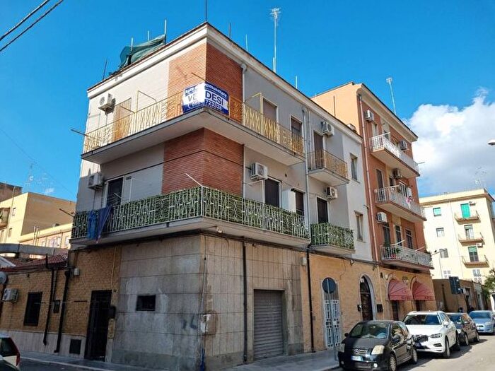 Appartamento trilocale in vendita in Via Pietro Scrocco, Foggia