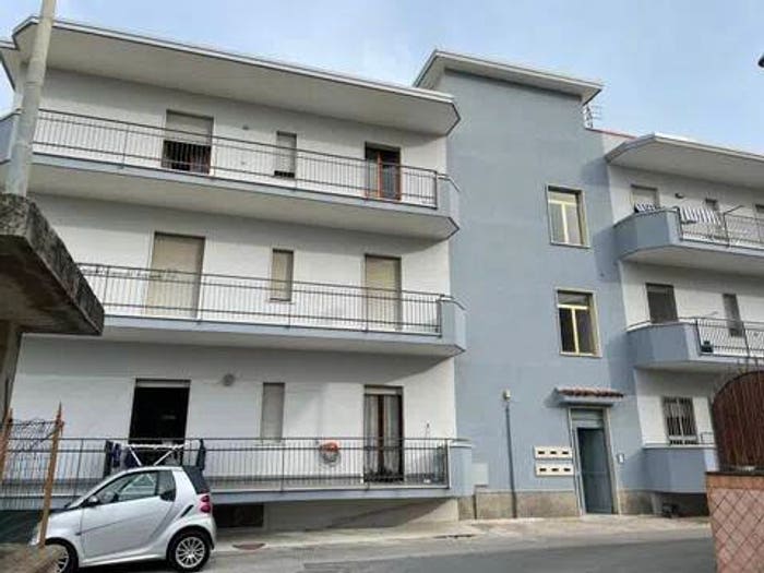Casa con 6 locali in vendita in Via Palermo No Number, Mondragone