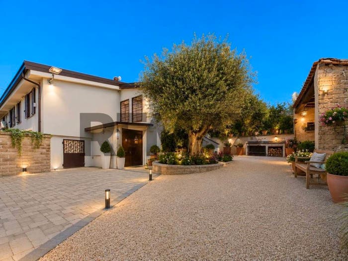 Casa trilocale in vendita in Formello