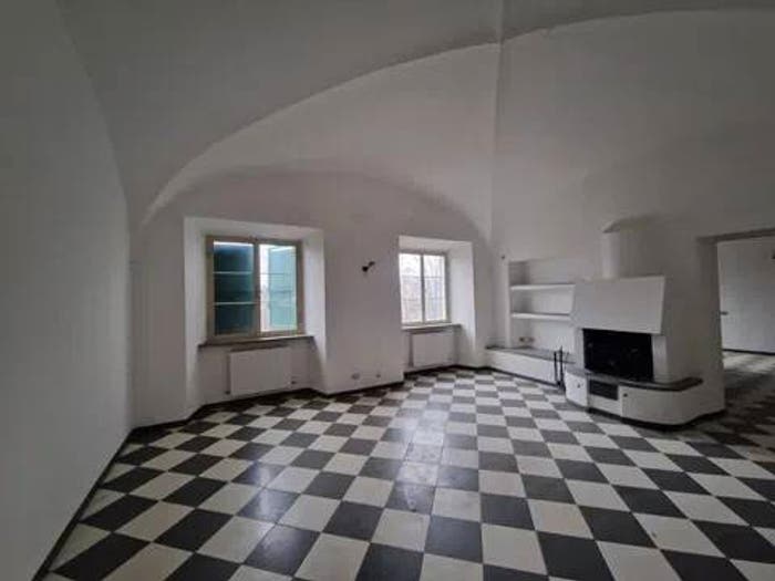 Appartamento con 5 locali in vendita in Via Goffredo Mameli SNC, Centro, Gavi