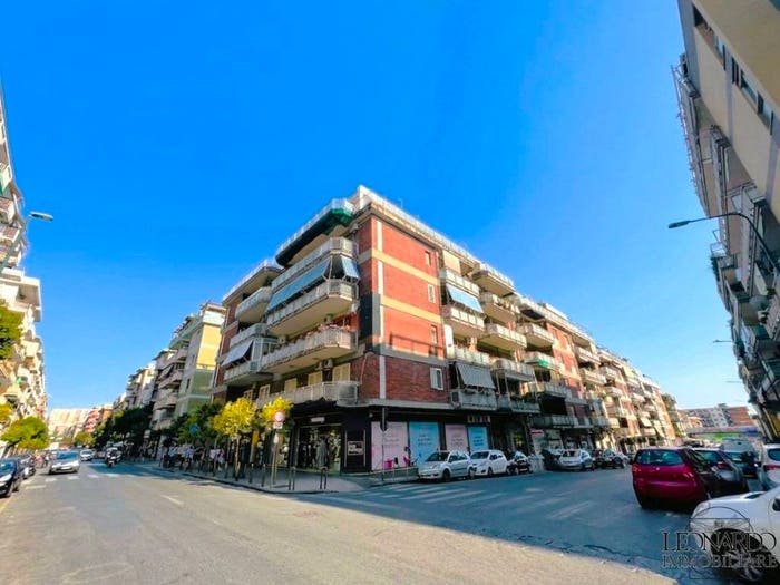 Appartamento quadrilocale in vendita in Via Servio Tullio, Soccavo, Napoli