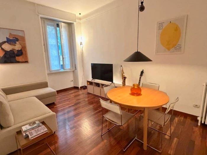 Appartamento bilocale in vendita in Via Giambellino, Giambellino, Milano
