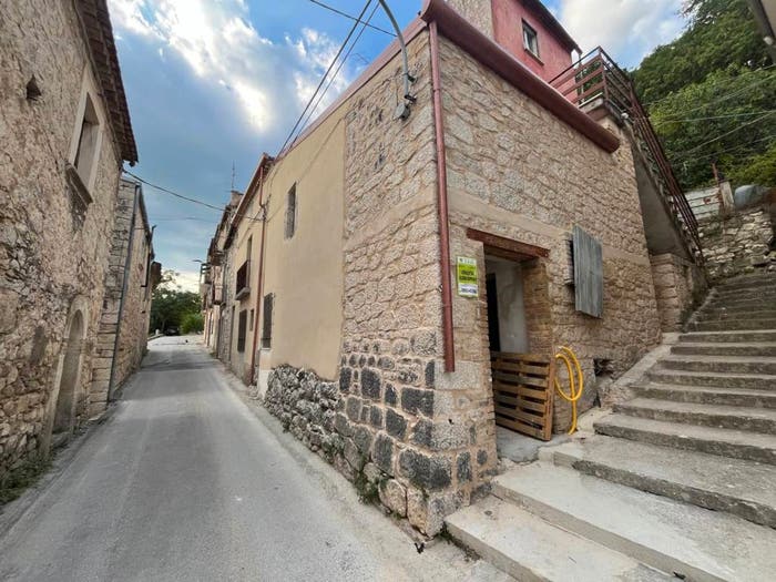 Casa trilocale in vendita in Via Colle Marino, Isernia