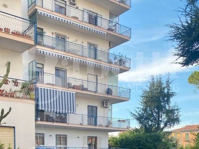 Appartamento trilocale in vendita in Via Botticelli, Aversa
