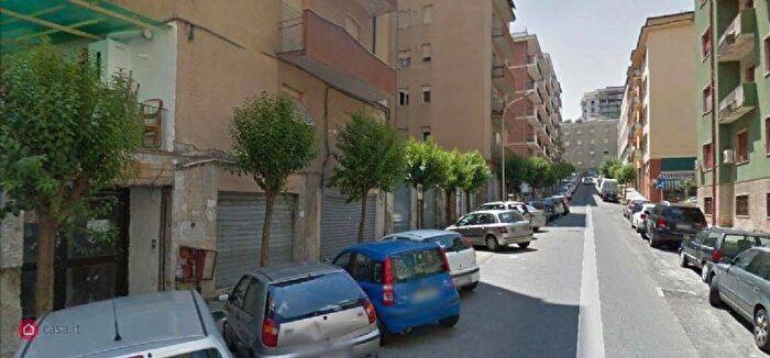 Appartamento con 6 locali in vendita in Centro, Cosenza