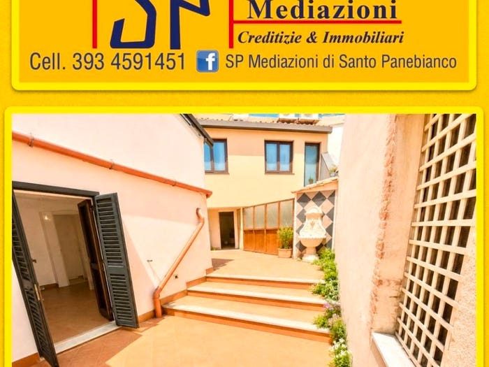Casa trilocale in vendita in Via Roma, San Giovanni, Giarre