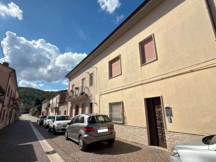 Casa trilocale in vendita in Via Angelina, Centro, Chianche