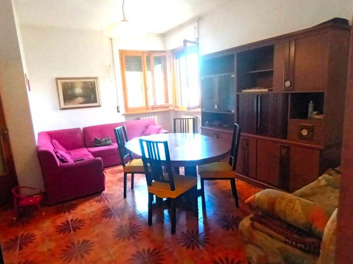 Appartamento con 5 locali in vendita in Viale Giuseppe Di Vittorio, Chianciano Terme