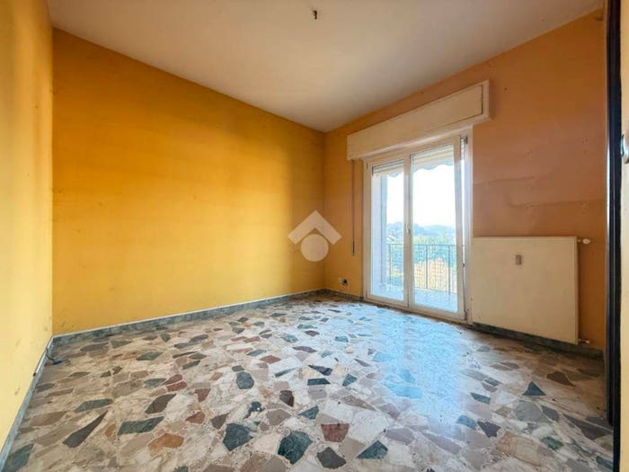 Appartamento trilocale in vendita in Via Martiri della Libertà, Ghiare Madonna, Incisa Scapaccino