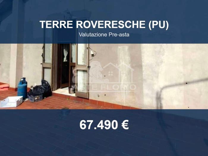 Casa con 6 locali in vendita in Via Arnaldo Merlini, Barchi, Terre Roveresche