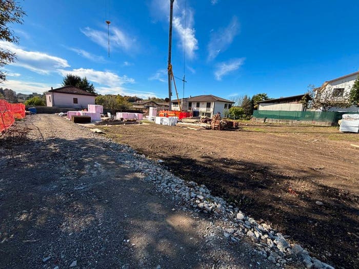 Casa quadrilocale in vendita in Via Cascina Bella, Centro, Olgiate Comasco