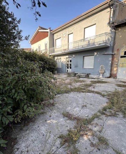 Casa con 5 locali in vendita in Via Alcide De Gasperi, Bonavicina, San Pietro di Morubio