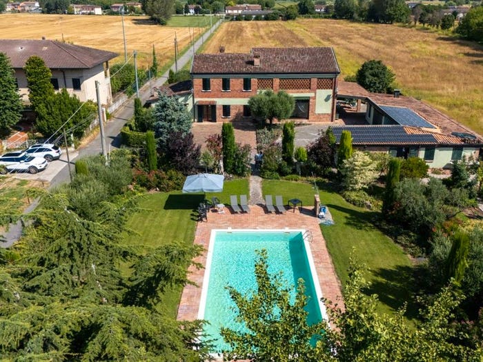 Casa con 6 locali in vendita in Via Alcide De Gasperi, Salizzole