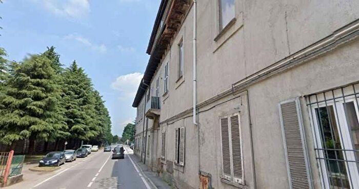 Appartamento bilocale in vendita in Via XXV Aprile, Brugarolo, Merate