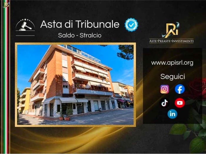 Appartamento quadrilocale in vendita in Via Bassagrande, Marina di Carrara, Carrara