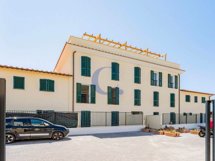 Appartamento trilocale in vendita in Via Terme di Traiano, San Pio Cappuccini, Civitavecchia