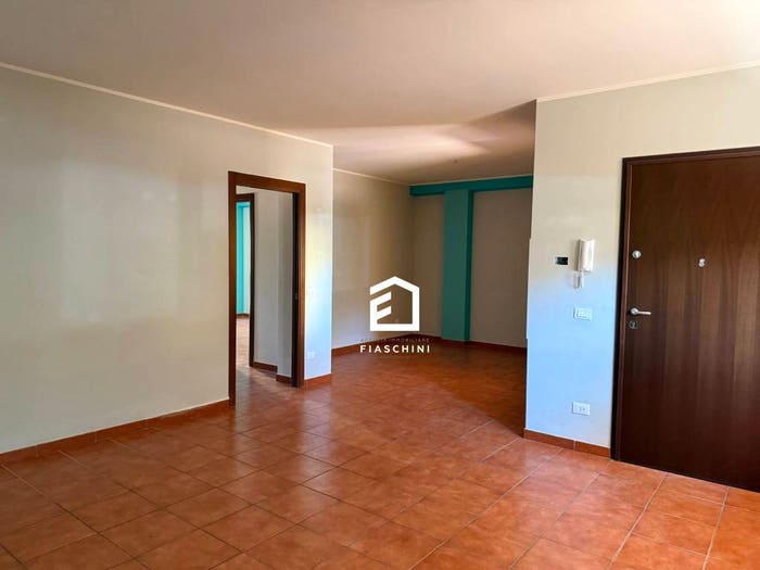 Appartamento trilocale in vendita in Via Santa Maria De Mattias, Giove