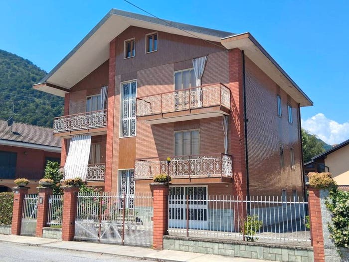 Casa in vendita in Via Venezia, Sangano