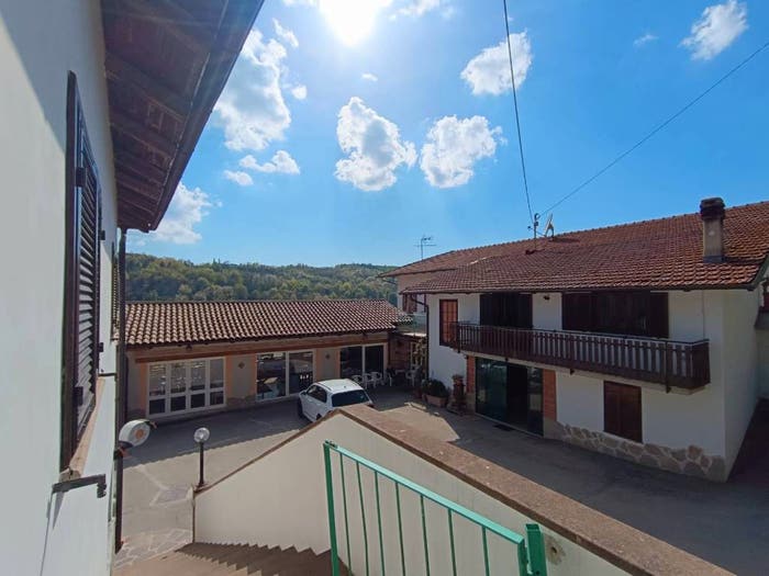 Casa con 6 locali in vendita in Via Annunziata, Cerreto Langhe, Cerretto Langhe