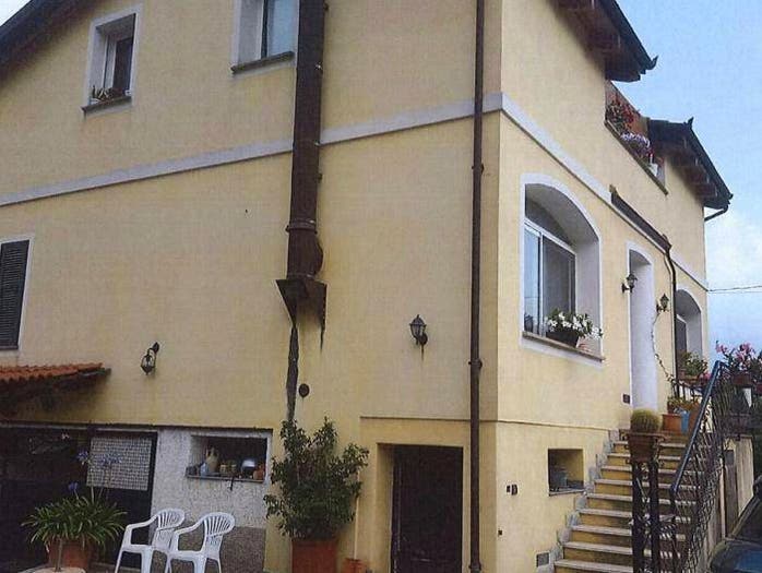 Casa quadrilocale in vendita in Frazione San Fedele Via San Simone, San Fedele Lusignano, Albenga