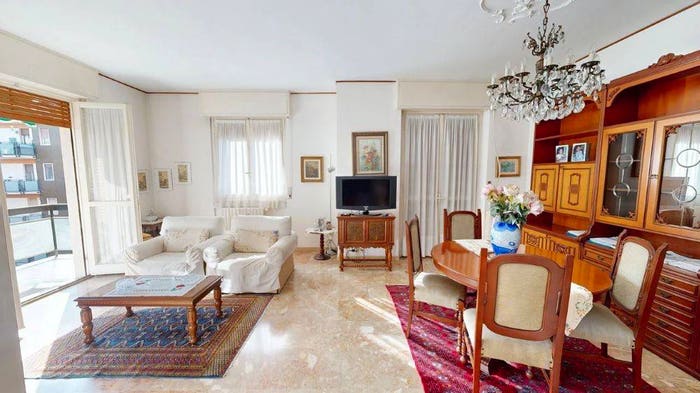 Appartamento trilocale in vendita in Via Ludovico Cavaleri, Bande Nere, Milano