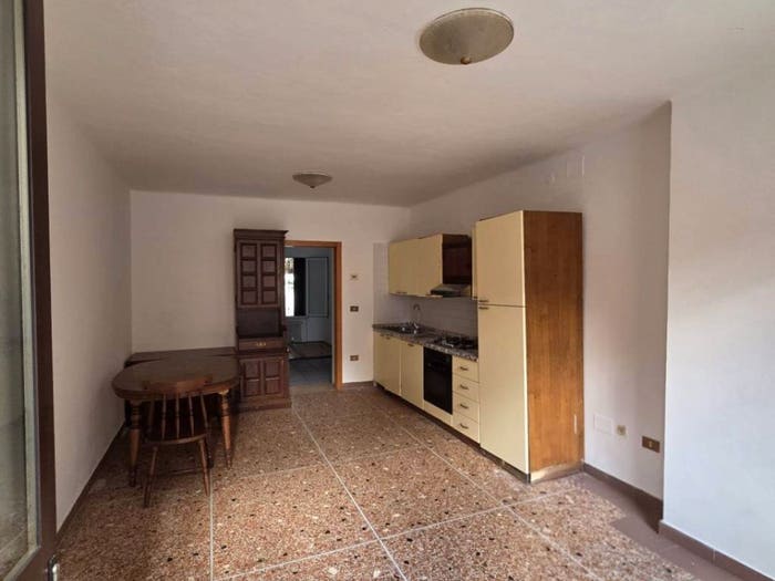 Appartamento trilocale in vendita in Via Mura Federico Comandini, Centro Urbano, Cesena