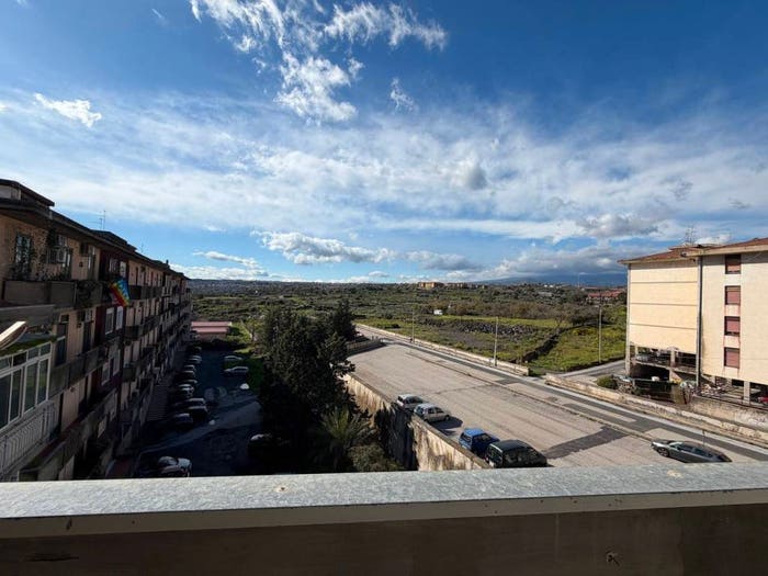 Appartamento quadrilocale in vendita in Via Orsa Minore, San Giovanni Galermo, Catania