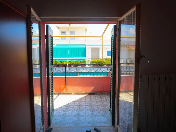 Appartamento bilocale in vendita in Via Ponti, Borghetto Santo Spirito