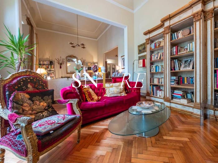 Appartamento con 6 locali in vendita in Piazza Cesare Beccaria, Beccaria Colombo, Firenze