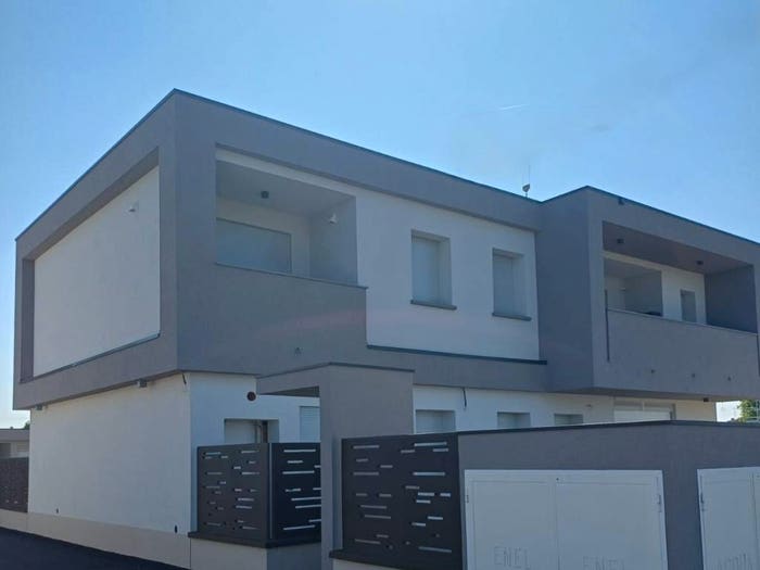 Casa trilocale in vendita in Via Guzzasete, Caravaggio