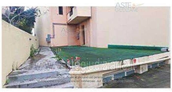 Appartamento con 6 locali in vendita in via Gebbione, Sbarre, Reggio Calabria