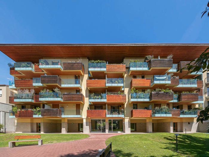 Appartamento trilocale in vendita in Via Panfilo Nuvolone, Certosa, Milano