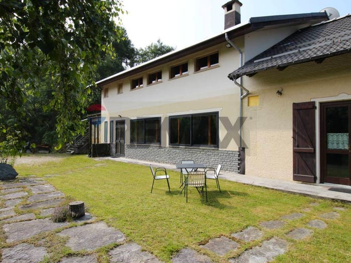 Casa con 6 locali in vendita in borgata serremarchetto, Serremarchetto, Pinasca