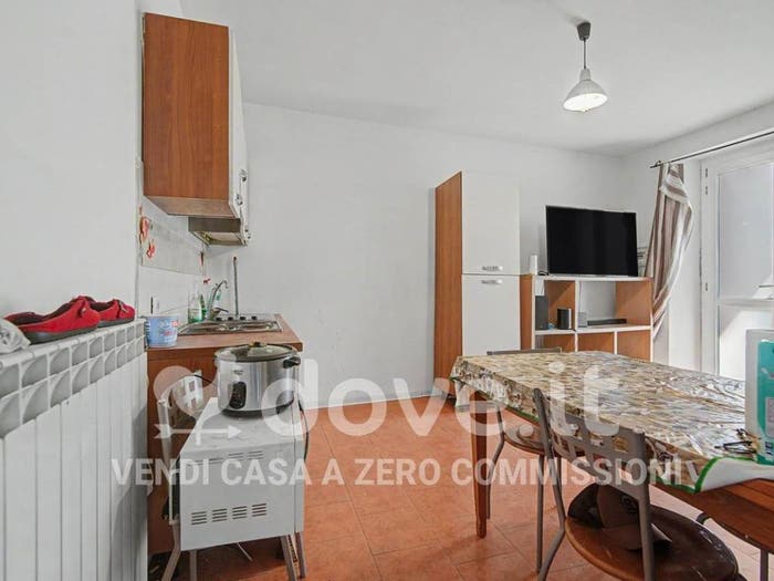 Appartamento bilocale in vendita in Via Roncole, Roncole, Montescano
