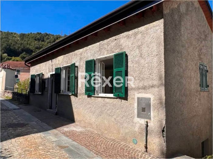Casa trilocale in vendita in Via Postumia, Centro, Ronco Scrivia