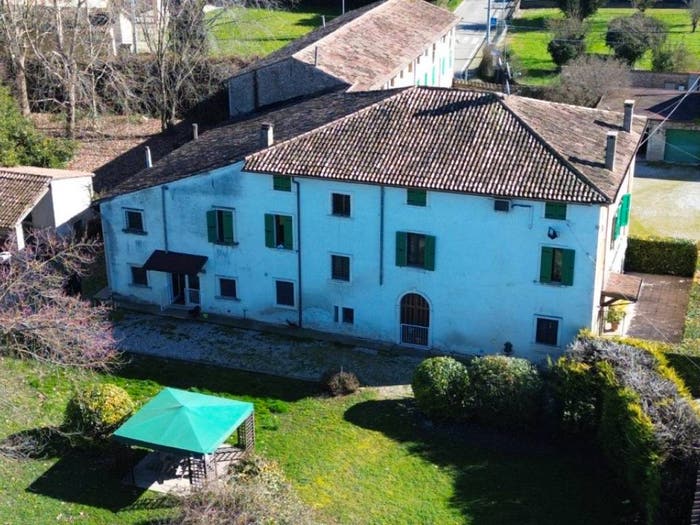 Casa con 6 locali in vendita in Tormine, Mozzecane
