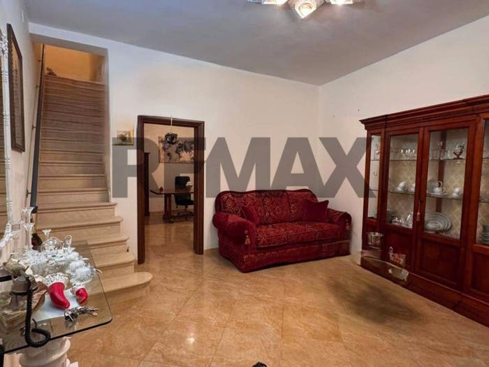Casa con 6 locali in vendita in Via Calatafimi, Centro, Melilli