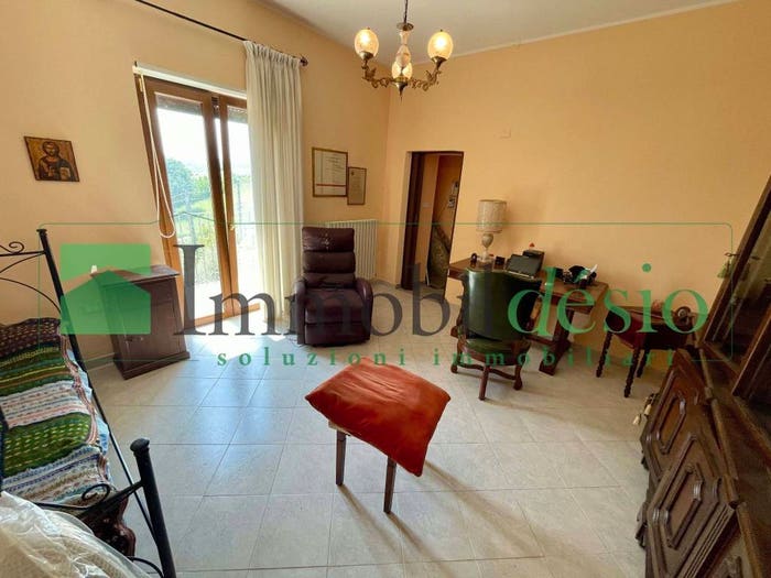 Casa con 5 locali in vendita in Via Laimarella, Potenza