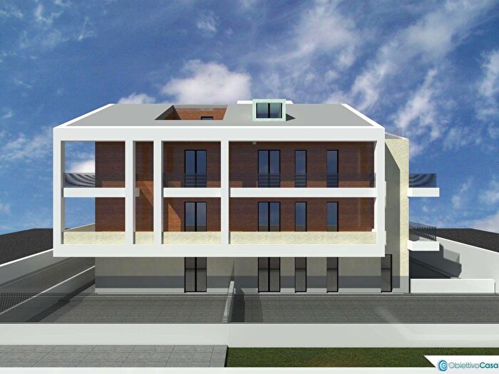 Appartamento con 5 locali in vendita in San Nicola La Strada