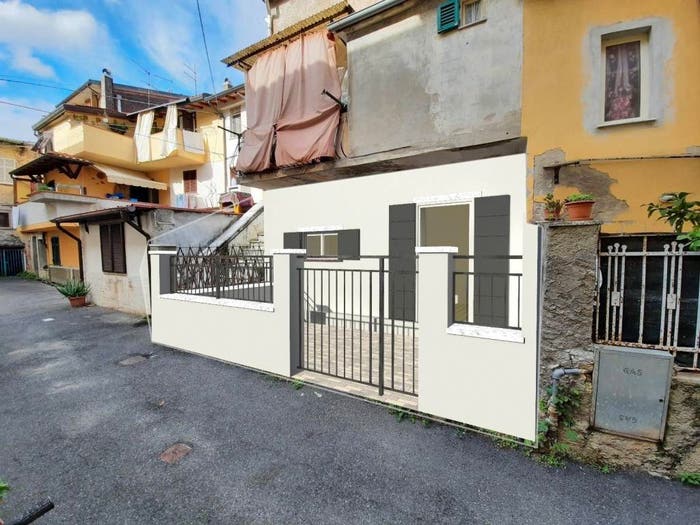 Appartamento trilocale in vendita in Centro, Massa