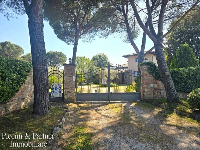 Casa con 6 locali in vendita in Località Castagni, I Cuffi Marchetti, Castiglione del Lago