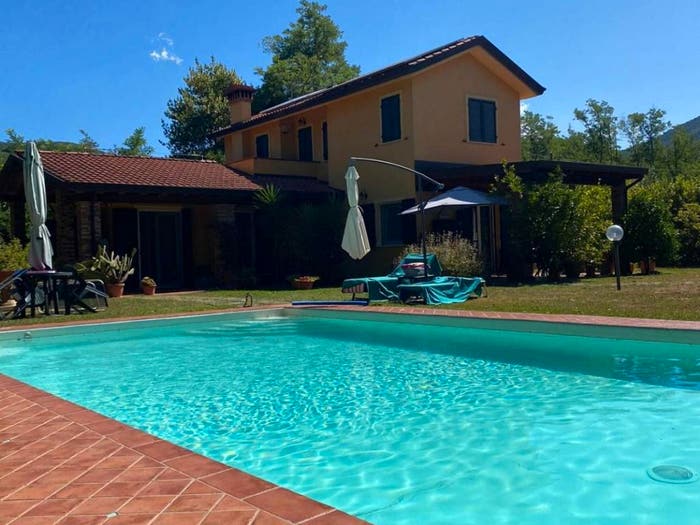 Casa con 6 locali in vendita in Via del Maggiore, Colombiera Molicciara, Castelnuovo Magra